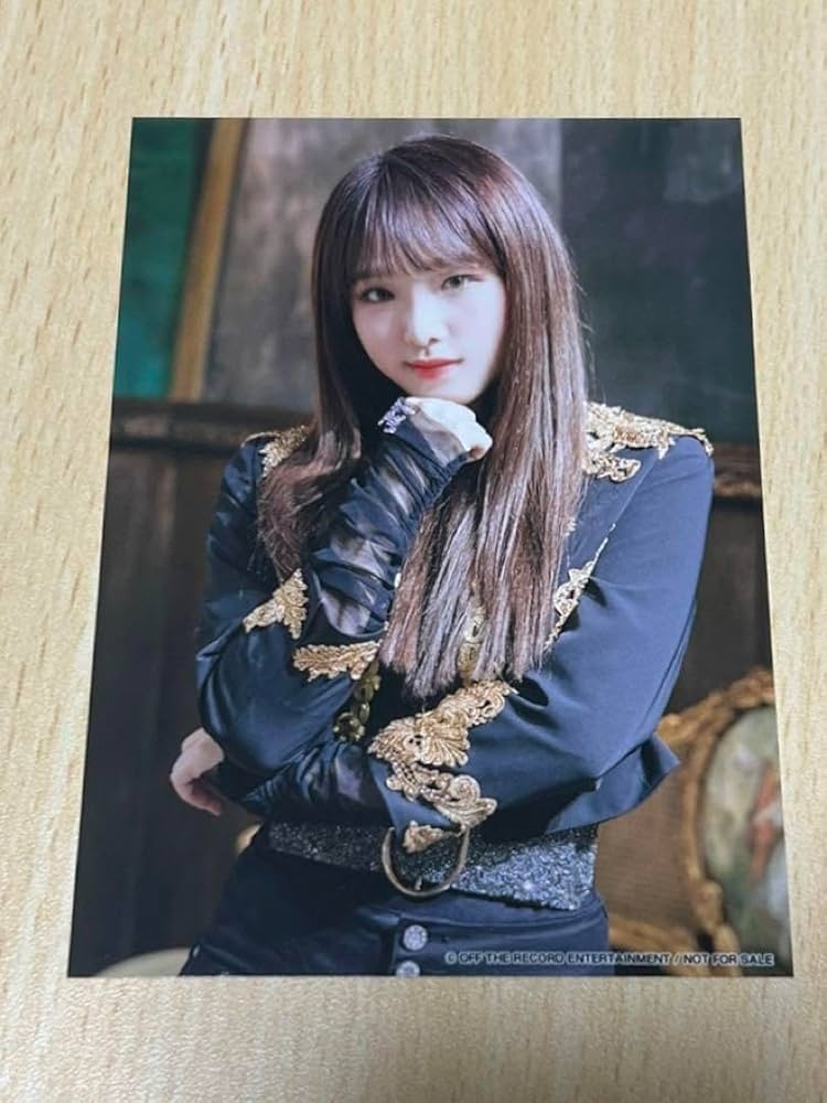 IZ*ONE イェナ　フォトカード　トレカ　生写真　まとめ売り Amazon.co.jp: iz*one イェナ トレカ 生写真 グッズ : おもちゃ
